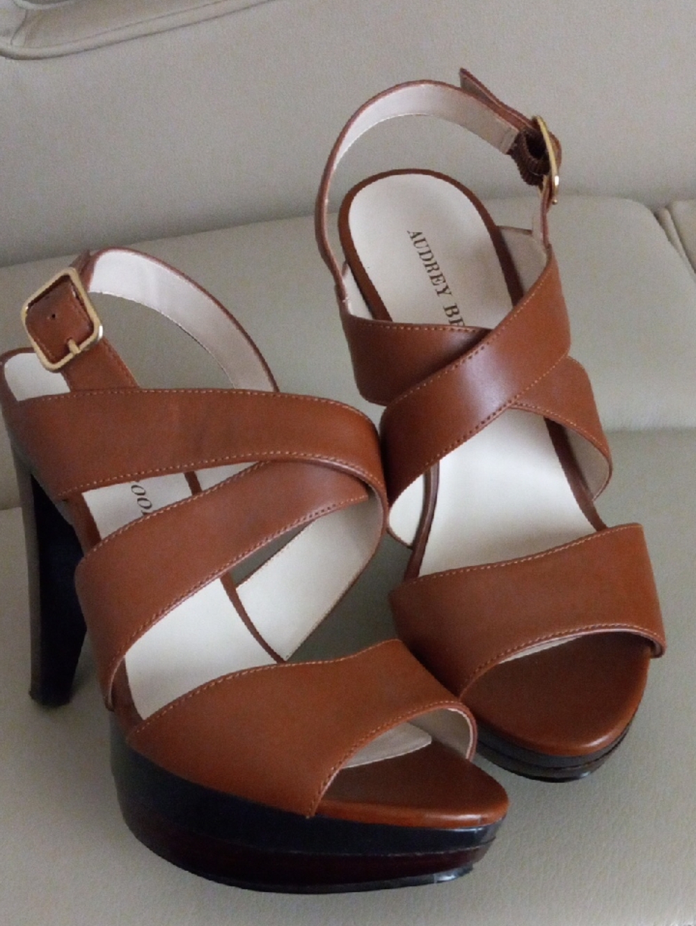 Audrey Brooke Tan Brown Leather Platform Slingback Heels Size: 7M - Picture 8 of 17